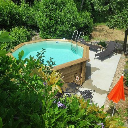 Apartment Zorka Медвея Екстер'єр фото